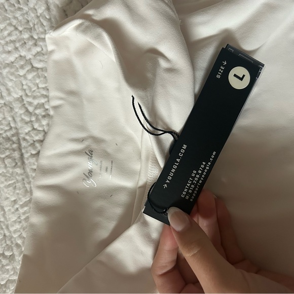 Elevate shorts 5” - Picture 4 of 7